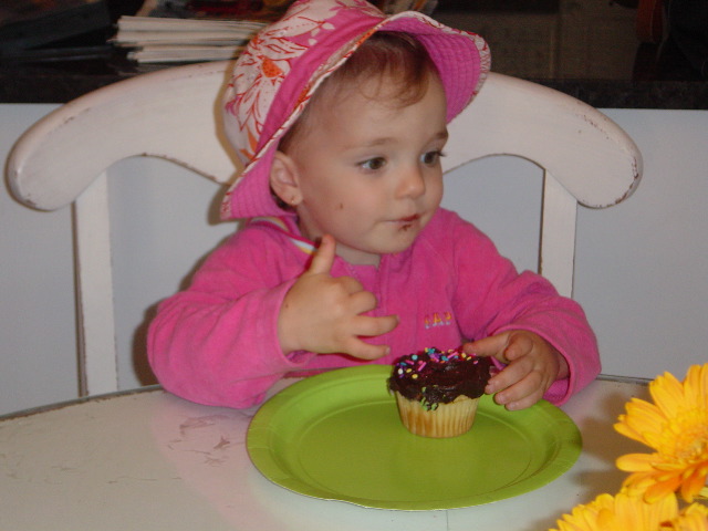 Yummy cupcakes at the  Solomon house