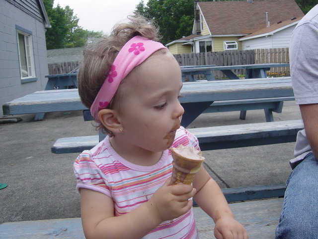 hmmm... Friday's ice cream looks tasty too!